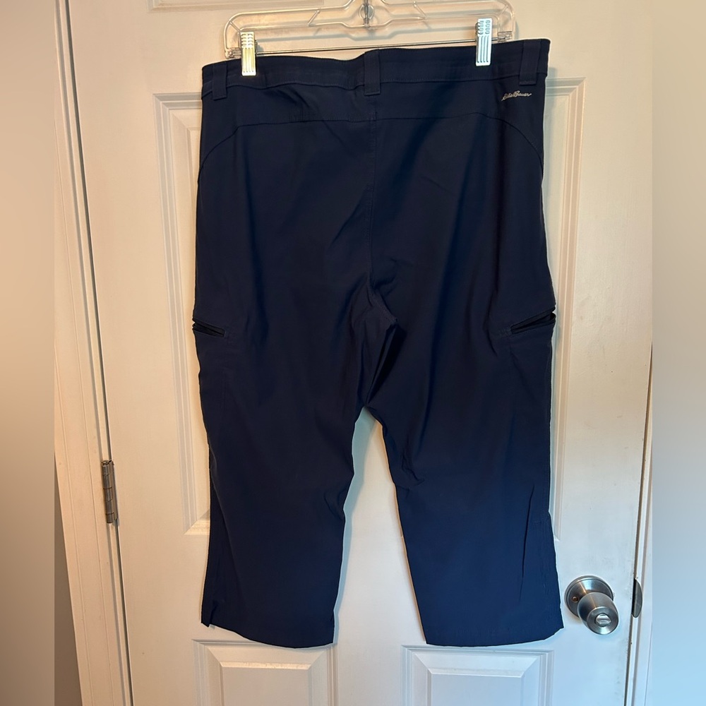 Eddie Bauer Blue guide pro capris size 14 - Picture 2 of 6